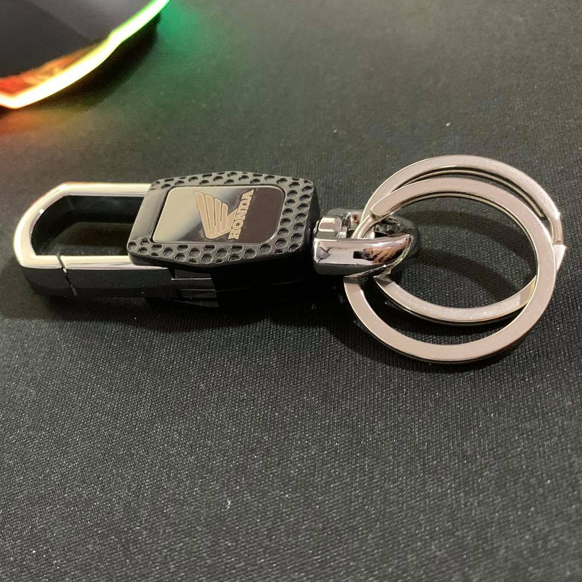 HONDA MOTORCYCLE Double Ring Car Motorcycle Key chain Universal Aluminum Alloy Chrome Black Keychain