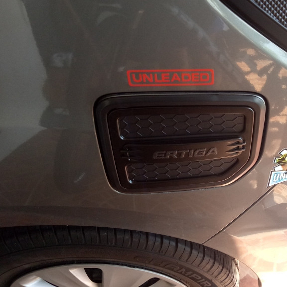 Suzuki Ertiga 2012-2017 Gas Tank Cover garnish Trim Matte Black